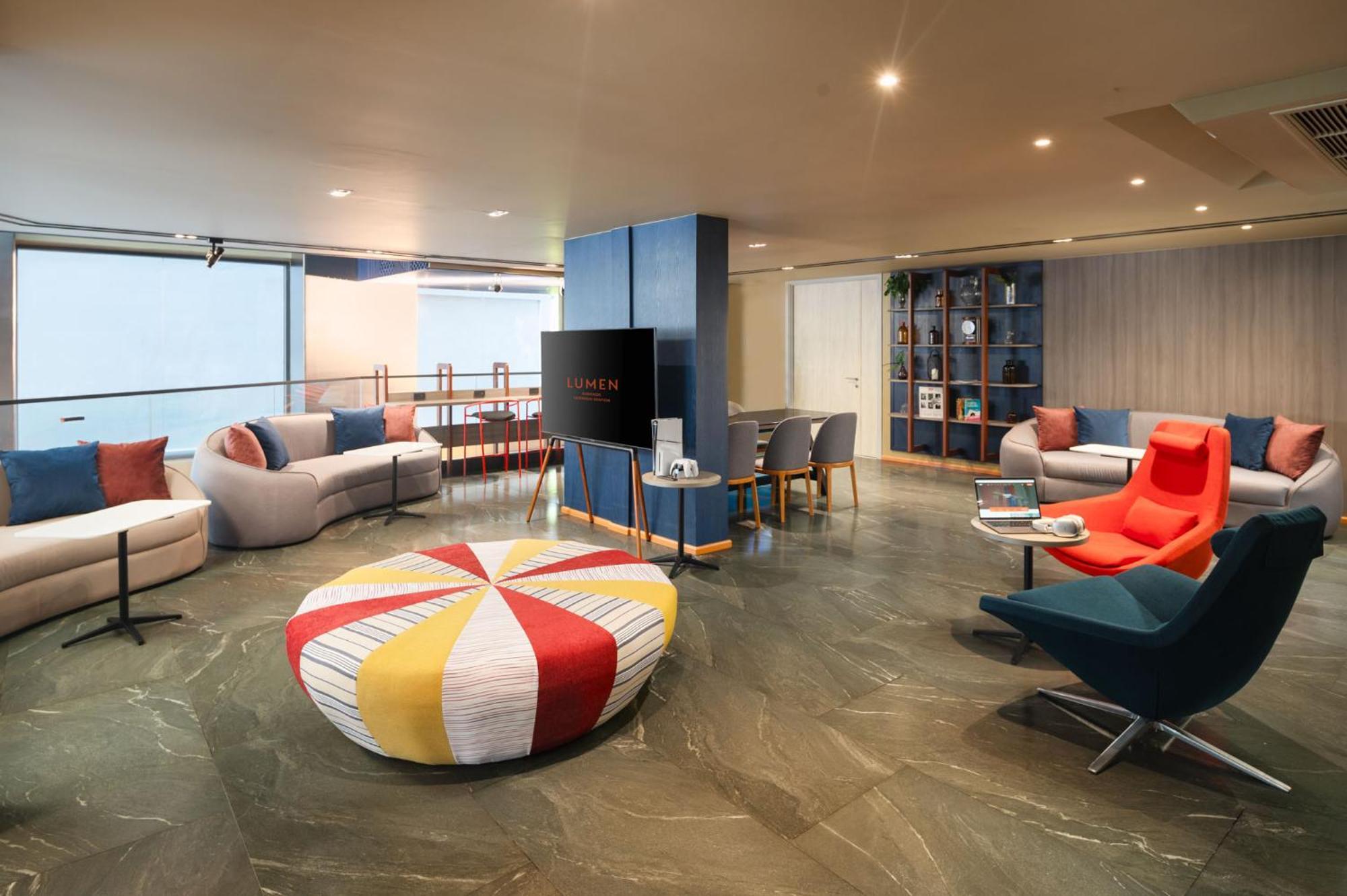 Lumen Bangkok Udomsuk Station Hotel Ngoại thất bức ảnh